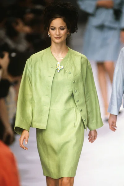 Look 65